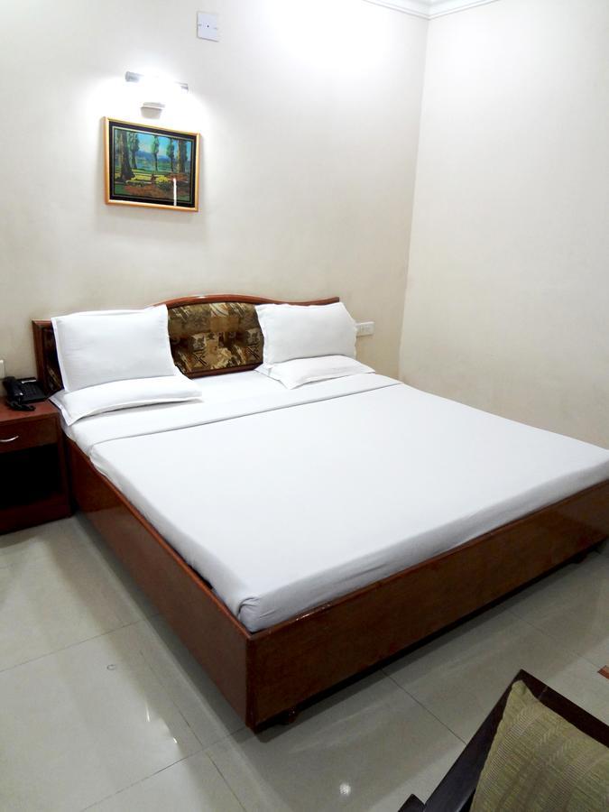 Hotel Airport Residency อาเมดาบัด ภายนอก รูปภาพ