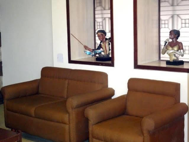 Hotel Airport Residency อาเมดาบัด ภายนอก รูปภาพ